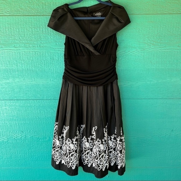 VINTAGE FAIRY DARK WHIMSIGOTH EMBROIDERED SEQUIN TULLE BLACK DRESS SIZE 10 - Picture 1 of 6